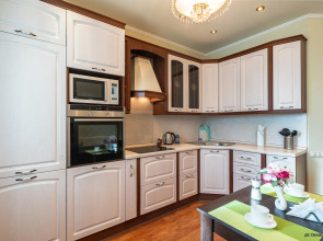 Апартаменты Пять Звезд на Омской