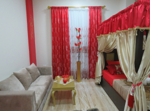 Yin Yang Ryadom S Morem RedSeaLine Apartments