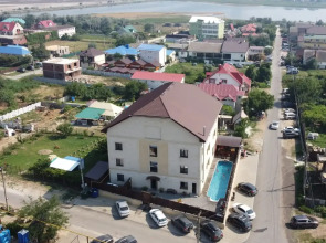Guest house "Azur 21"