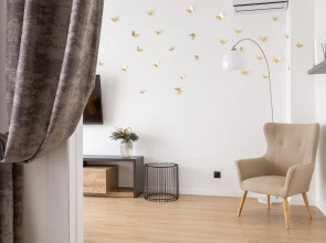 Квартира near the park – просторная трешка с видом на парк