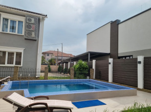 Гостевой Дом с Бассейном