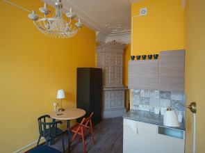 Меблированные комнаты на Столярном