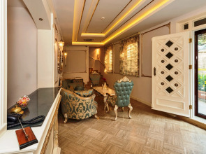 Отель Zeynep Sultan