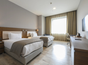 Отель La Quinta by Wyndham Istanbul Gunesli