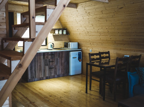 Apartments Luno Cottage