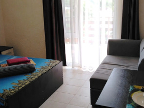 Гостевой Дом "Adam & Eva"