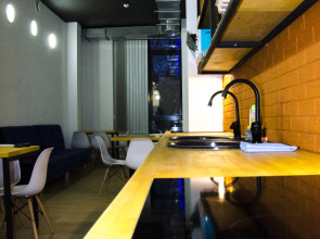 Хостел Khosta Hostel