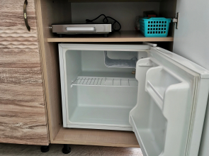 Апартаменты с балконом и видом на Золотой мост