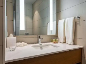 Отель Hilton Garden Inn Tbilisi Chavchavadze