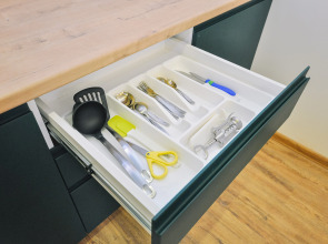 Апартаменты с джакузи у метро на набережной