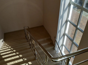 Отель  Ленинградская