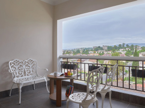 Garuda Boutique Hotel