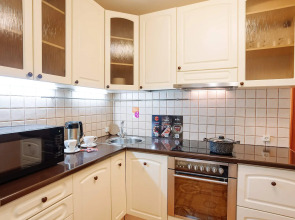 Апартаменты 9 ночей на Чкалова 48