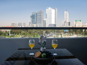 Stilnye S Shikarnym Vidom na Gorod Apartments