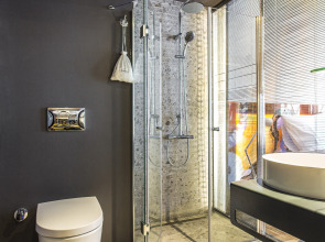 Отель Lampa Design