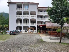 Beliy Dom Hotel