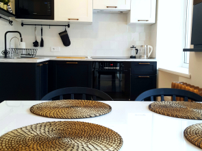 Квартира с прекрасными видами в центре Академгородка