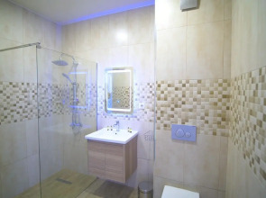 Отель Hills Kvariati