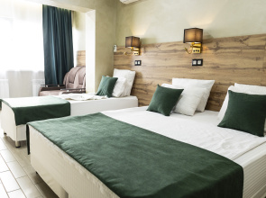 M2 Hotel