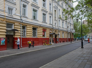 Квартира на Бронной у Патриарших Прудов