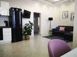 Апартаменты на Революции