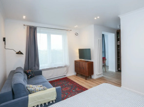 Апартаменты "Живи легко" на ул. Еловая аллея 5А