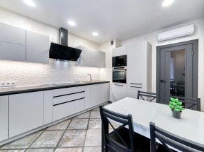 Апартаменты Kvartira na Timiryazeva 8