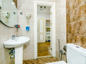 Отель Maris Baku