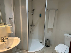 Ataer Hotel