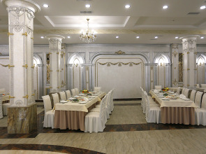 Отель Гранд Лион