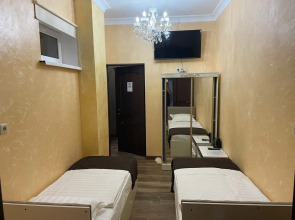 Отель Амаро