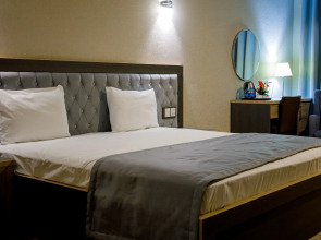 Отель Royal Sapphire