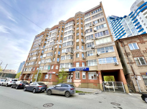 Уютные Апартаменты в Центре Города рядом с пл. Куйбышева (ул. Галактионовская 106А)