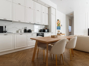 Квартира Большая и Светлая у Таврического Сада