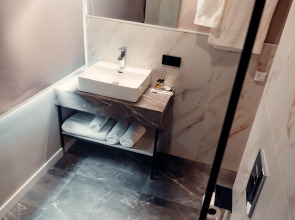 Отель Green Hill hotel