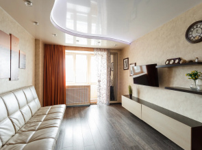 Zhivi Uyutno Petr 1 Apartments