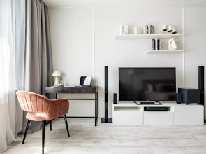 Квартира Antic на Кременчугской Satin Home