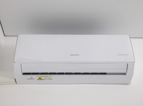 4flats MONOCHROME Квартира у набережной Невы в ЖК бизнес-класса