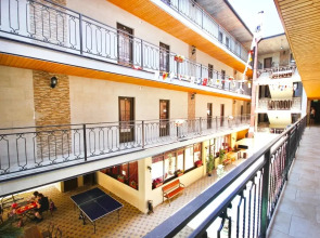 Отель Атриум