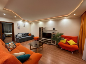 Cozy Two-room apartment on Stakhanova 40