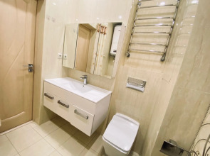 Апартаменты 3х комнатная квартира возле метро