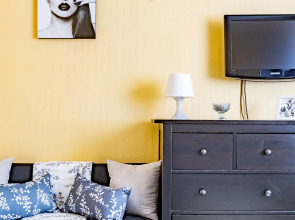 Квартира Комфортная на цветном бульваре