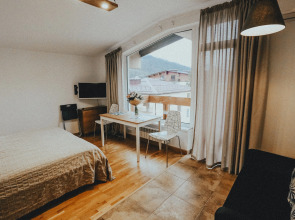 Апартаменты с Видом на Горы 1