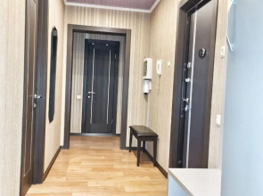 Апартаменты на улице Комарова 127Б