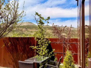 Частный дом с видом на горы