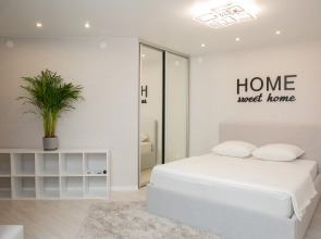 Апартаменты Room Tour на Республики