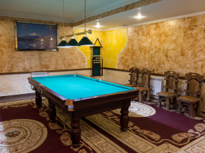 Гостиница Кристалл