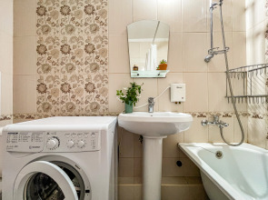 Квартира 2 Ночи на Мурата Ахеджака 22