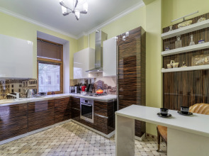 Апартаменты Превосходная квартира у парка Горького