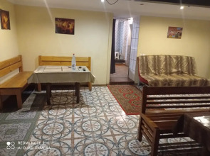 Гостевой дом на берегу озера Неро